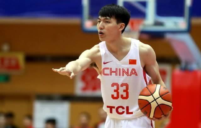 中国男篮再胜伊朗,吴前任骏飞成大腿 姚明也在