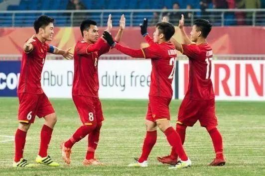 越南崛起给中国足球什么启示?扎根青训别再走