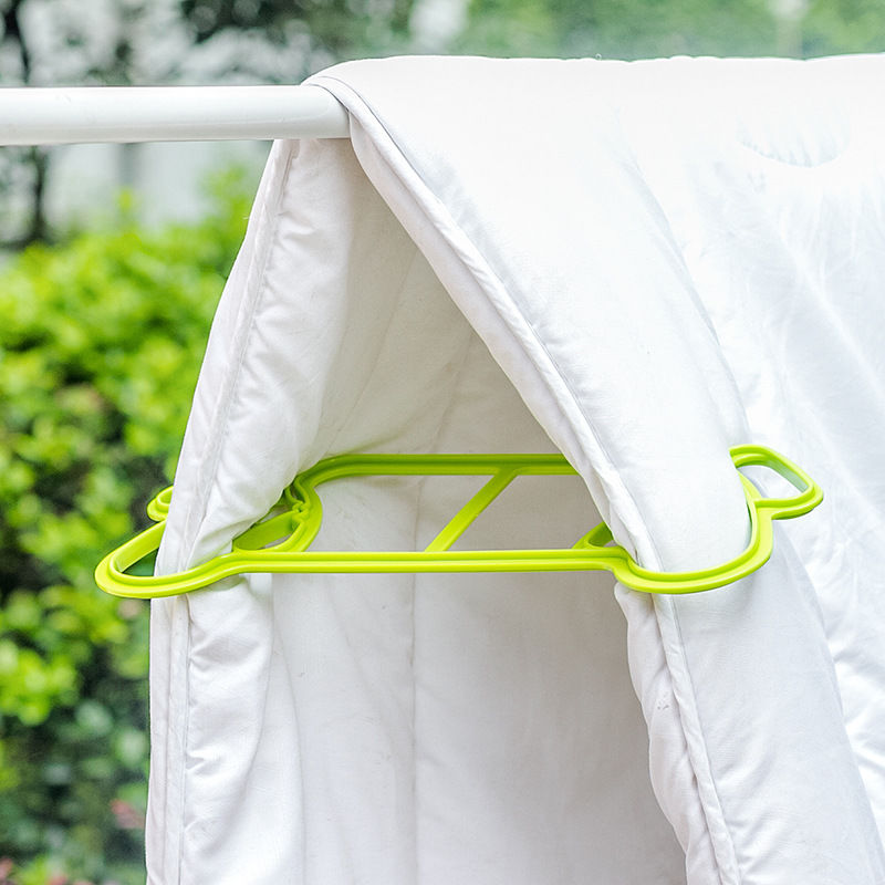 阳台太小晒被子不方便?学学南方女人这样晒,