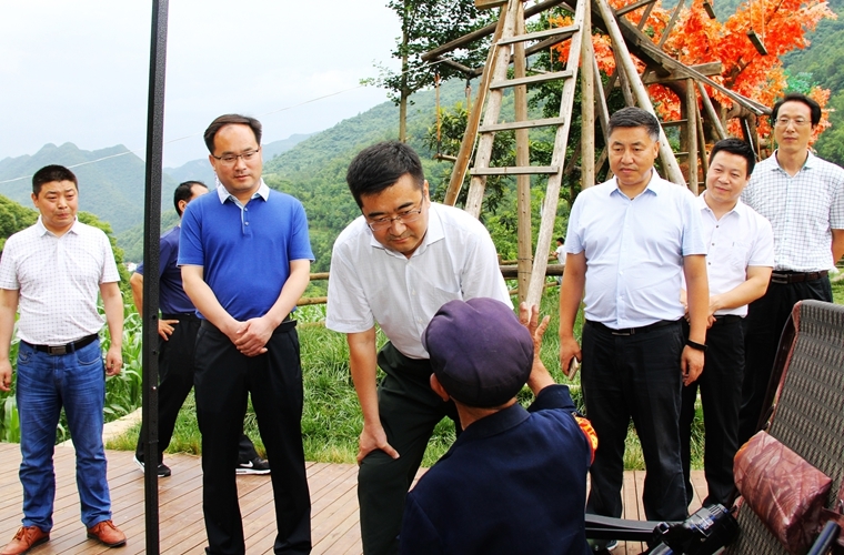 市委副书记权俭来我县调研检查脱贫攻坚工作