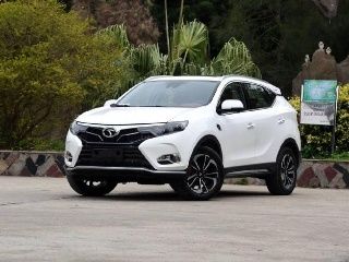 到底买新能源车还是传统汽油车?听听老司机的