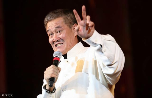 如今很多年不见赵本山,赵本山在东北地位如何