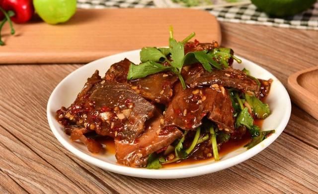 传了3代人,经过2次特殊改良,千辛万苦秘制香辣卤牛肉的配方