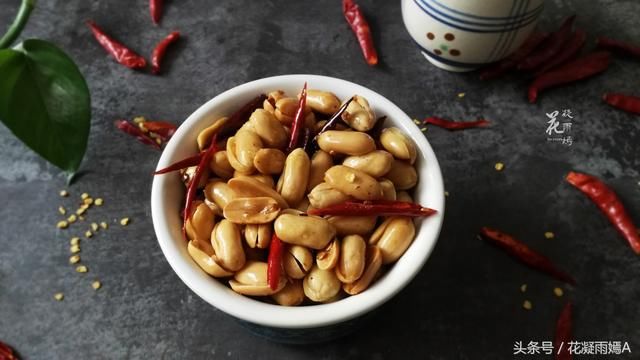 2018世界杯要来了,熬夜看球的小零食为你备好