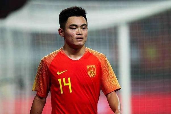 中国足球再创耻辱纪录,孙继海不该背锅,足协漠