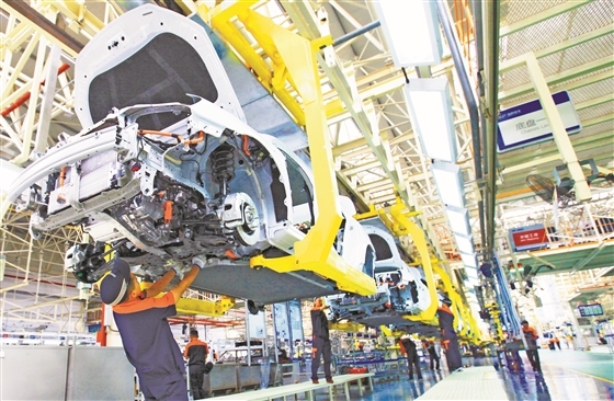 吉利山西新能源汽车工业有限公司总装车间一角