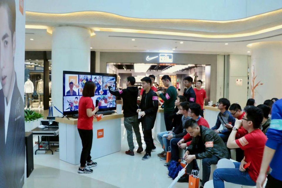 小米MIX2S预约超33万!网友:OPPO R15现货,小