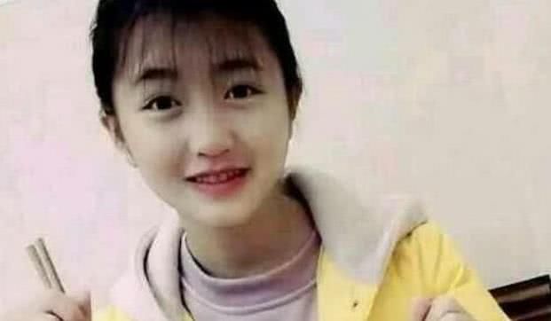 《变形记》最幸运的农村女孩,命运大反转,摆脱