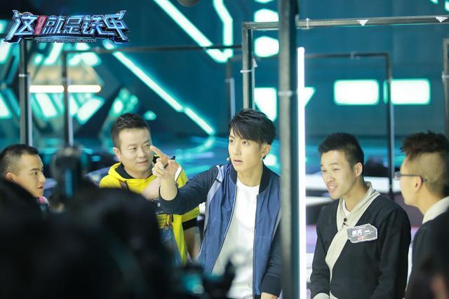 《这就是铁甲》第一季冠军强势出炉 郑爽成最