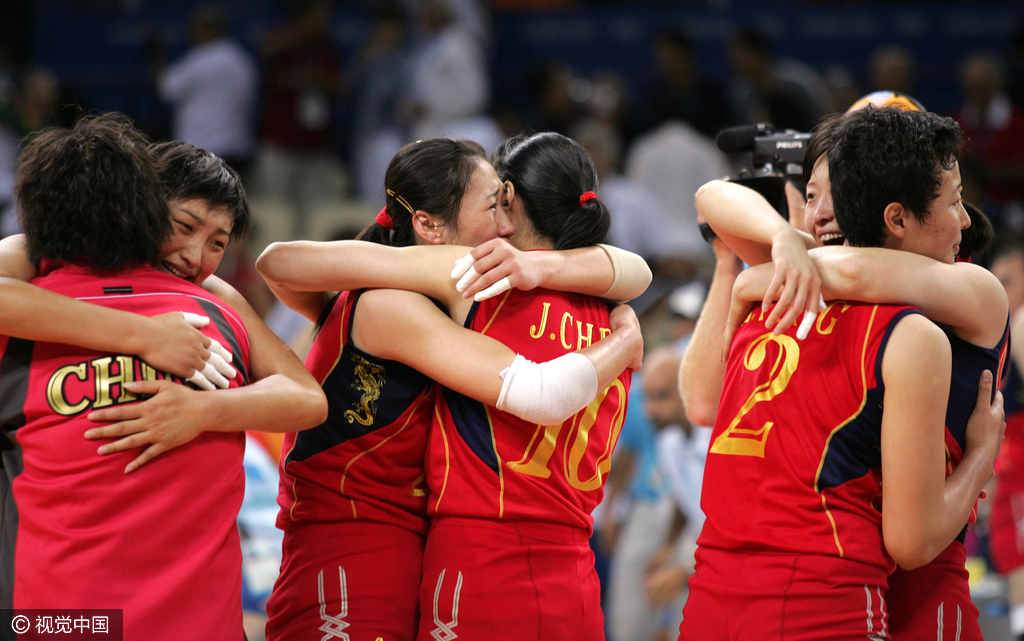 2004年8月28日，在雅典奥运会女排决赛中，中国队3-2战胜俄罗斯队，夺得金牌。这也是中国代表团在本届奥运会上获得的第31枚金牌。