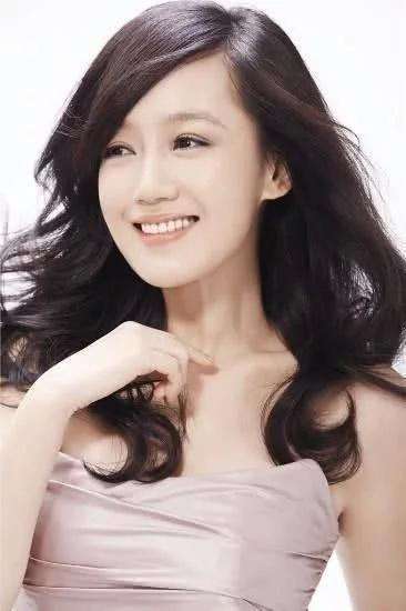 胡歌承认美国领证结婚, 新娘是薛佳凝! 胡歌: 确