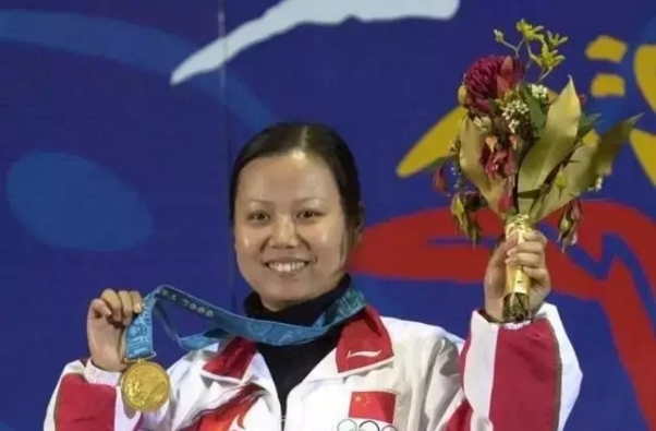 悉尼奥运会射击冠军陶璐娜