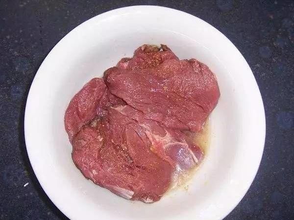 打破前吉尼斯世界记录猫身长1.18米,这只猫现