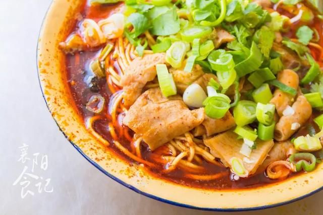 老襄阳人十口相传的面馆,是深夜吃货们的宵夜