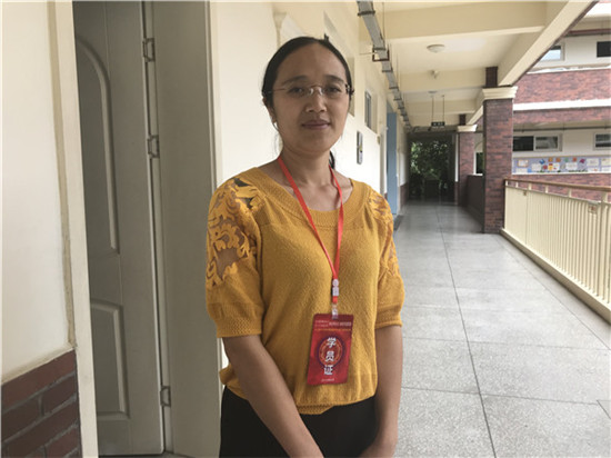 锦城小学迎接汶川县30名英语教师到校学习交