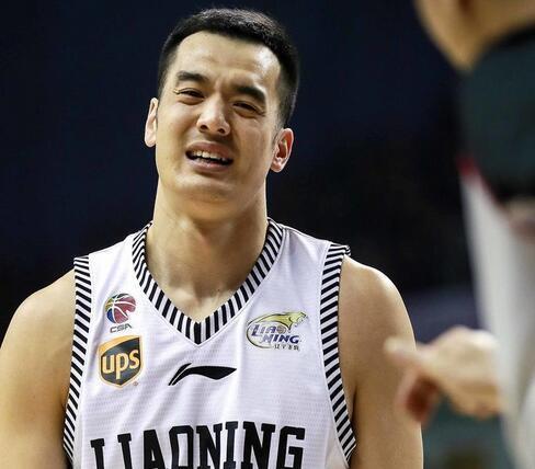 3场半决赛总得6分12犯规 辽宁男篮主力大前锋g4或遭弃用