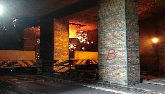 美国 破产重组之王 要拯救中国百年钢企-北京时间