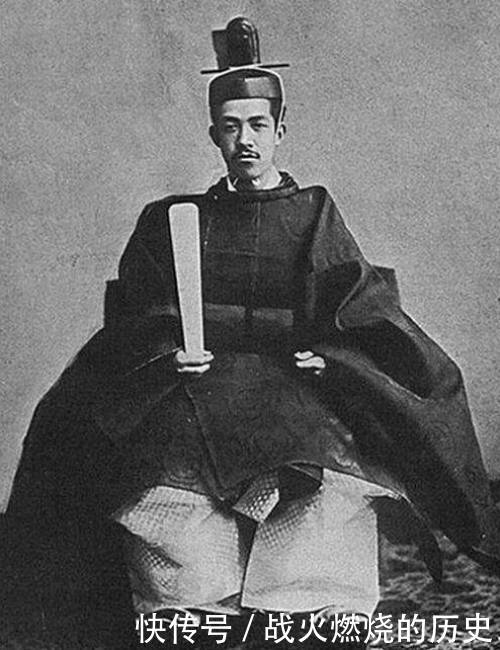 为啥日本的国歌听起来像中国式哀乐?其实,答案