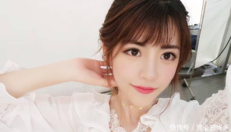 斗鱼土豪喊话女主播,直播卸妆送礼物,网友:可怕