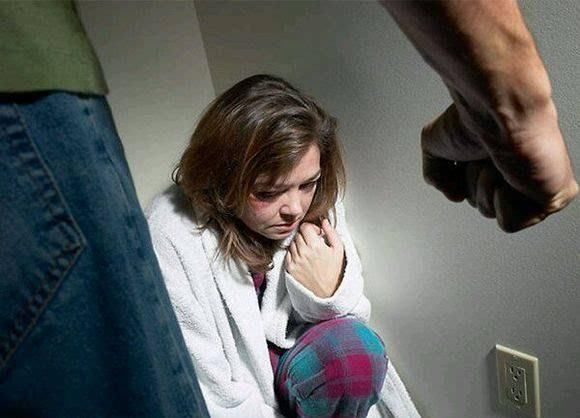 2018婚姻法新规:家暴离婚的财产分割5大原则