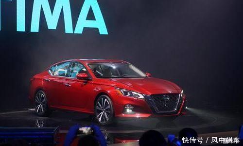 2019款日产天籁亮相!2.0T榨出272马力 19寸轮