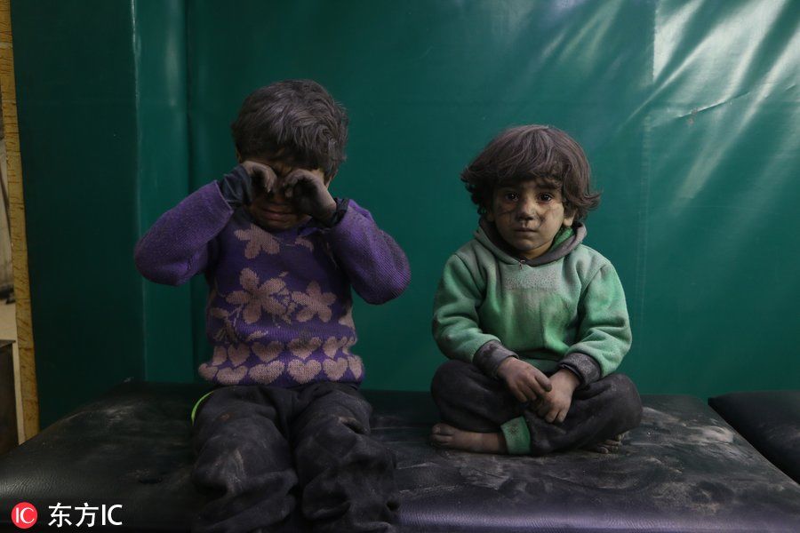 叙利亚局势空前紧张 战火下的儿童未来在哪里