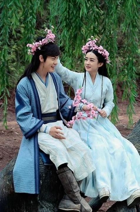 小花赵丽颖男友不是陈伟霆,是身价过亿的他?粉