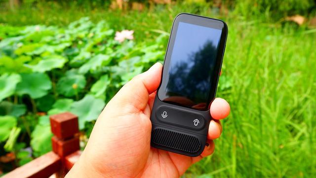 比小米有品AI翻译机更智能的大屏准儿GO翻译