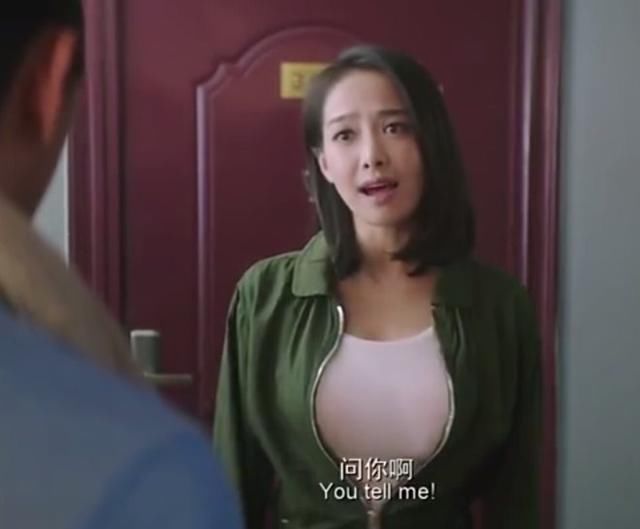 宋茜拉开上衣拉链的那一刻,男生两眼放光直呼