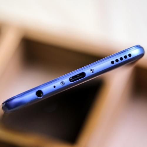 华为荣耀V9,6G+128G储存性价比爆棚手机,一