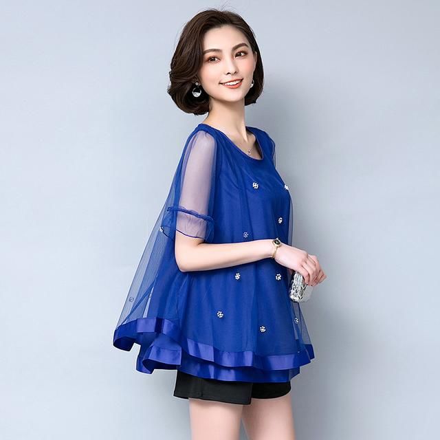 适合40岁以上穿的女装,小披肩、长风衣和连衣