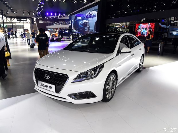 2017北京现代索纳塔九DLX新车上市价格21.78万元