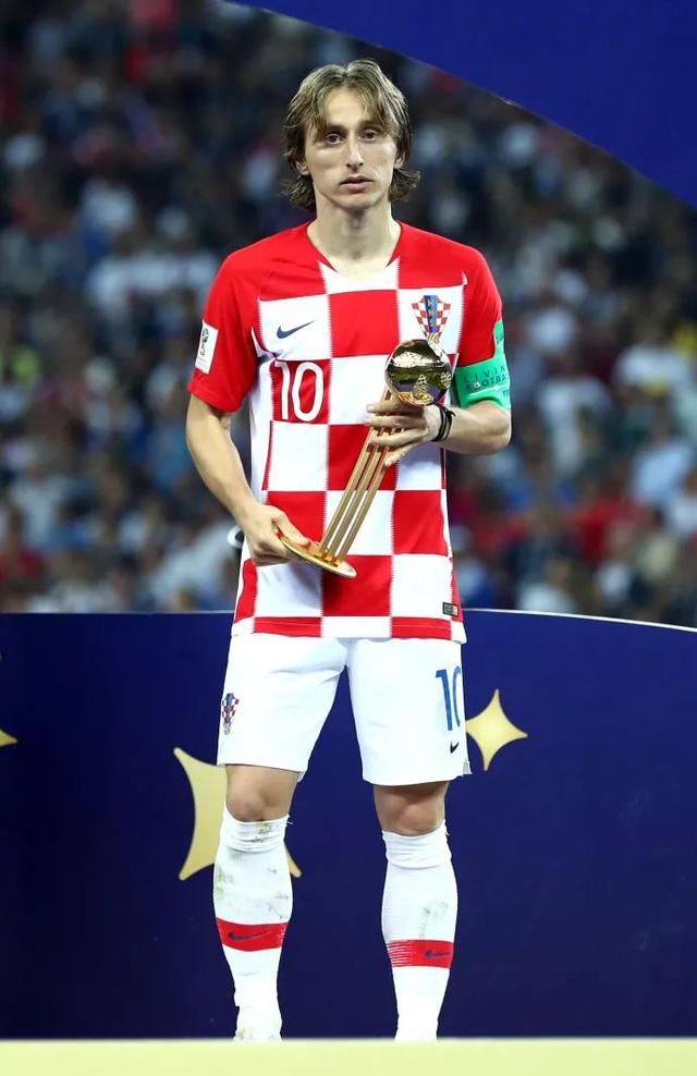 本届世界杯落幕,法国夺冠,克罗地亚虽败犹荣,华