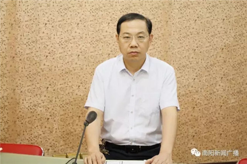 南阳市司法局副处级调研员李帅带队值班《行风