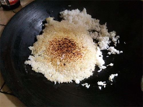 农村用土灶煮的饭就是好吃!奶奶做的饭能渗出