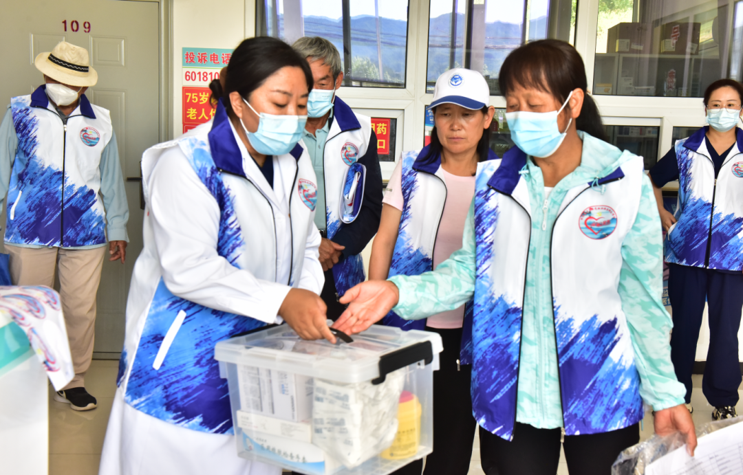 延庆:“泉心泉医志愿服务队”送医上门 群众健康有“医”靠_北京时间