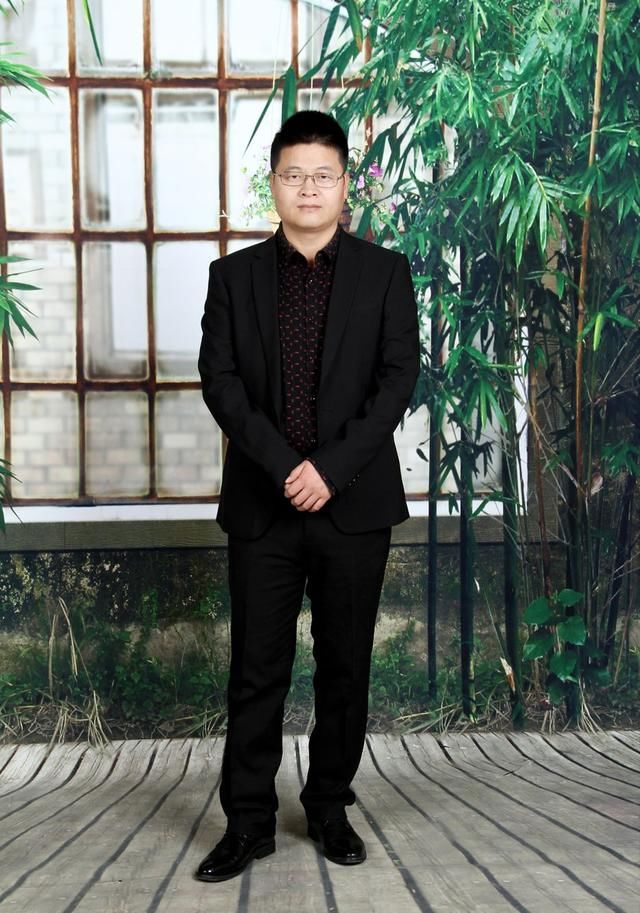 经典网络小说热门畅销不断,百强大神中这9人作