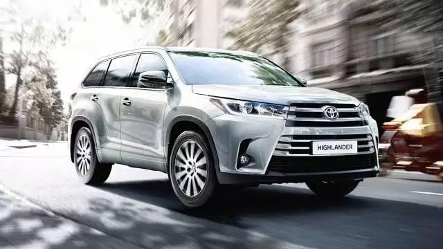 5升的v6版车型采用了新d4-s系列引擎,要说这款引擎,丰田车迷应该不会