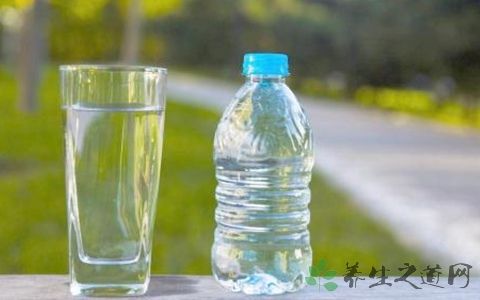 天天喝矿泉水好吗