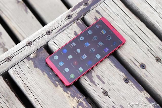 漂亮的隐市高手,坚果Pro2特别版深度体验