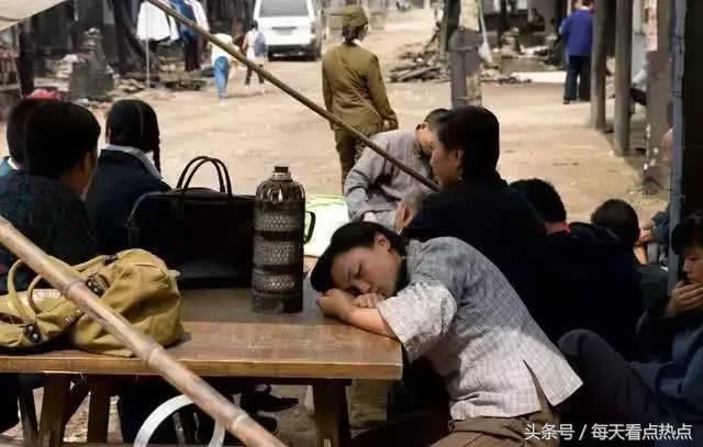 你知道替身演员一天工资多少?揭开真实收入,让