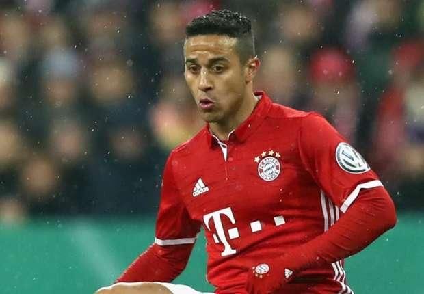 GOAL神奇:巴萨重组宇宙级中场!小白替身已定