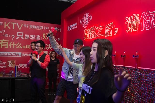 天佑被禁!之前造谣说要上狗年春晚的朋友们脸