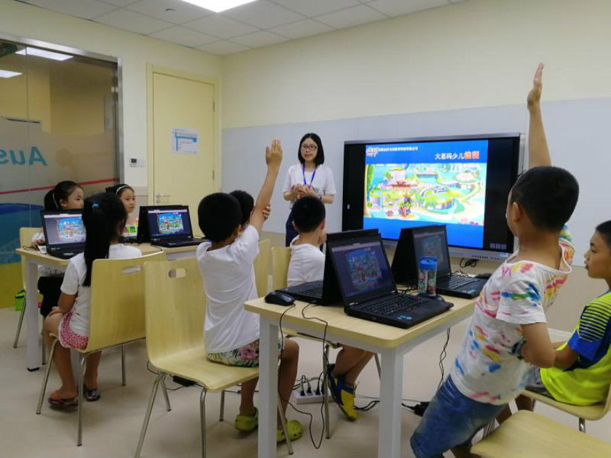 西南首家开发少儿STEAM编程研发企业,大思码