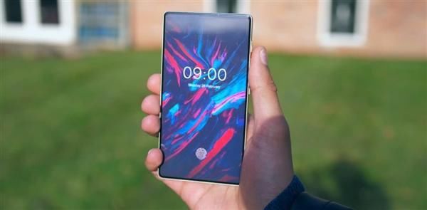 国产真全面屏手机:100%屏幕!帅气