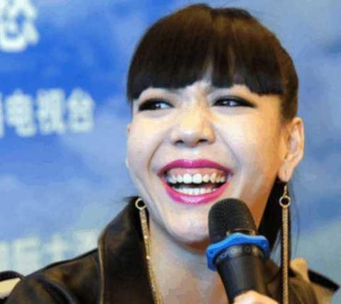 女星们想毁掉的照片, 笑比哭还难看, 刘亦菲杨幂