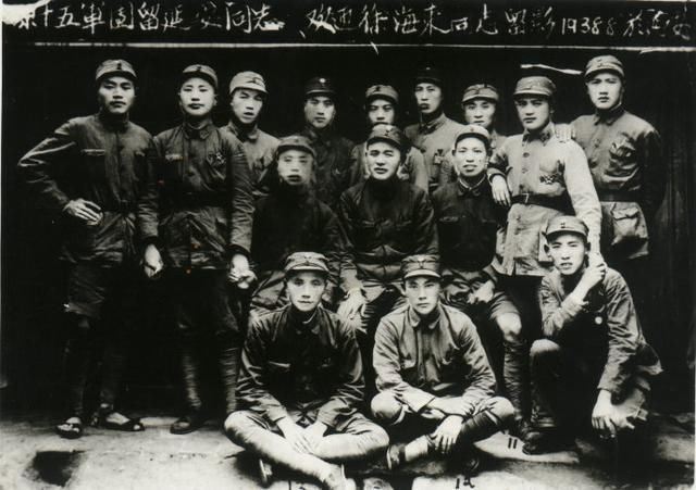 1935年9月15日,红25军到达陕北延川县永坪镇,第二日与赶来的红26军,红