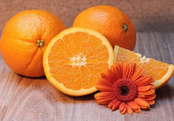 冬天咳嗽只知道吃药?橙子这样吃,止咳化痰比止