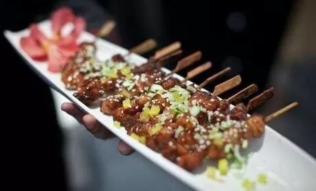 开烧烤店经营失败的原因在哪里?如何做好外卖