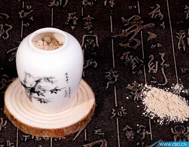 趣闻丨古时候,女子如何卸妆?草木灰、淘米水都